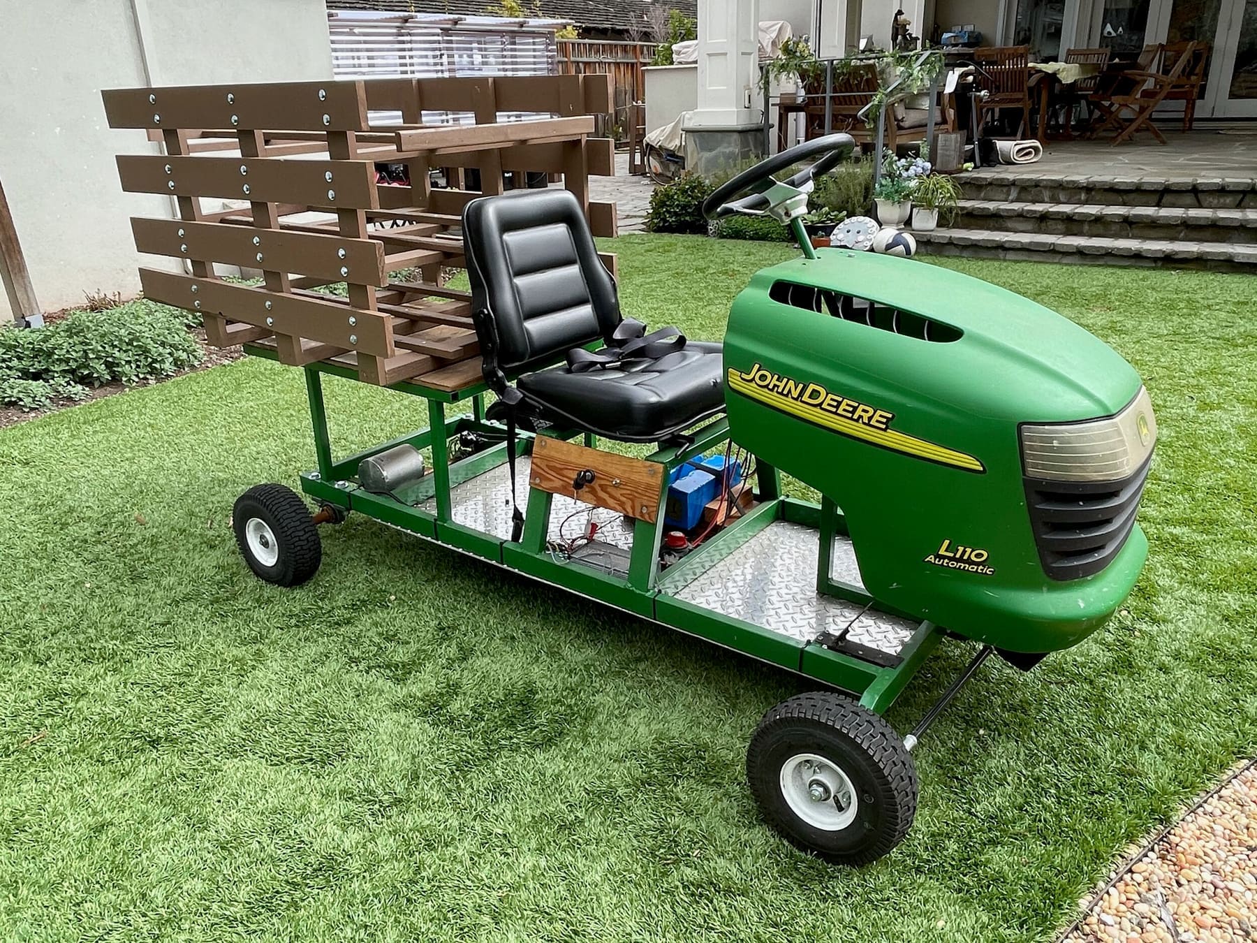 Electric produce delivery kart