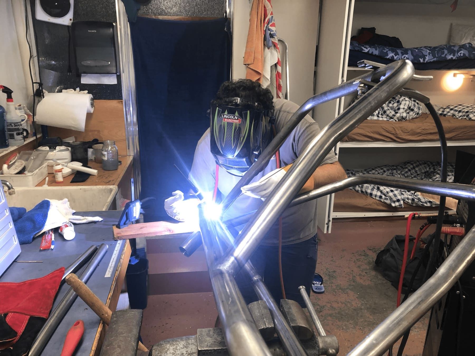 Frame build photo